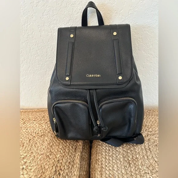 Calvin Klein Hudson Backpack Black Gold • Pebbled Faux Leather • NWT MSRP $178 - Picture 2 of 9